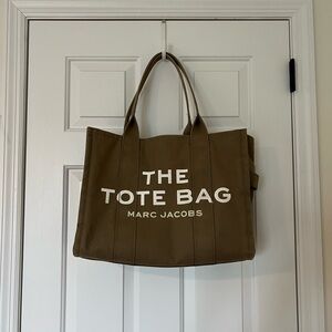 Marc Jacobs Tan Tote Bag
